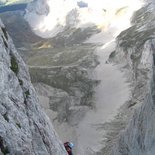 Desmaison route climbing on Pic de Bure (Dévoluy)
