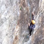Multi pitch route climbing stay in Ailefroide (Hautes-Alpes)