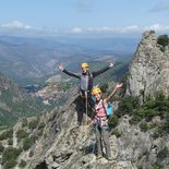 Initiation to multi pitch route climbing (Eastern Pyrenees)