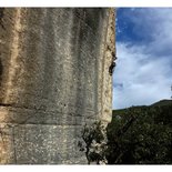 Climbing progression course in Buoux (Luberon)