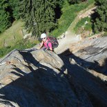 Multi pitch route climbing course (Chamonix, Haute-Savoie)