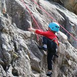 Escalade en falaise (Ardèche)