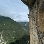 Multi-pitch climbing (Southern Alps, Vercors)