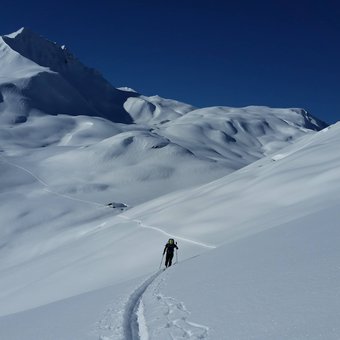 ski-randonnee-beaufortain-1.jpg