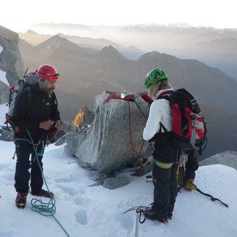 alpinisme-massif-mont-blanc-1.jpg