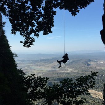 rando-rappel-pic-saint-loup-1.jpg