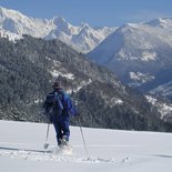 Snowshoeing "alpine" course in Méribel (Savoie)