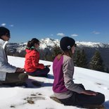 Snowshoeing & yoga morning in the Aravis (Haute-Savoie)