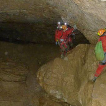 speleologie-traversee-dent-de-crolles-chartreuse.jpg