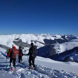 Snowshoeing on Outray mountain (Beaufortain, Savoie)