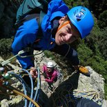 Multi pitch route climbing autonomy course (Perpignan)