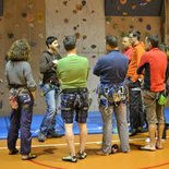 Séance d'escalade en salle pour groupe (Grenoble)