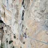 Multi-pitch climbing course (Verdon gorges)