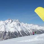 Intermediate snowkite course in Alpe d'Huez