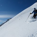 Freeride ski session in Haute-Savoie
