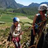 Multi pitch route climbing autonomy course (Perpignan)