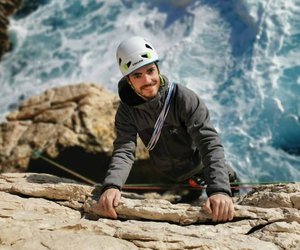 escalade-calanques-marseille.jpg