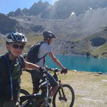 Electric mountain bike in the Hautes-Alpes