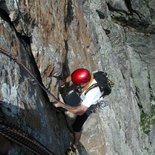 Multi pitch route climbing initiation (Haute-Savoie)
