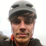 Damien VIDAL - Moniteur canyoning Moniteur spéléologie