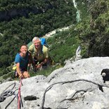 Multi pitch routes climbing autonomy course in Verdon