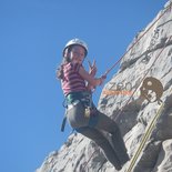 Cliff climbing in Ax-les-Thermes (Ariège)