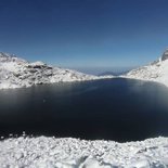 Trekking from Langtang to Helambu via lake Gosaikund