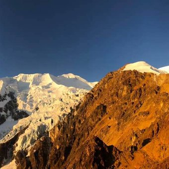 alpinisme-nevado-illimani-1.jpg