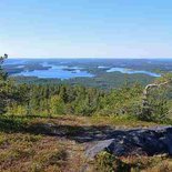 Finnish immersion between lakes and taiga