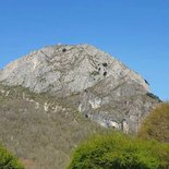 Multi-pitch climbing course in Ariège