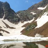 Trail course on snow in Ariège (Pyrenees)