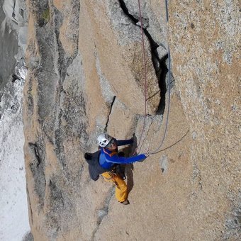 escalade-voie-rebuffat-aiguille-midi-1.jpg