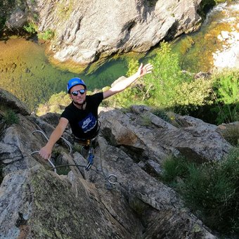 via-ferrata-pont-du-diable-thueyts-1.jpg