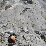 Climbing course: autonomy on a cliff (Grenoble)