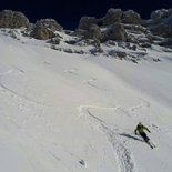 Ski touring and yoga in the Aravis (Haute-Savoie)