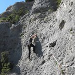 Vers l'autonomie en grande voie d'escalade (gorges de la Jonte)