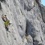Group climbing in the Vercors (Isère)
