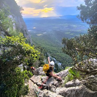 couché de soleil au pic saint loup rappels.jpg
