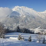 Ski de randonnée à Sulens (Aravis, Haute-Savoie)