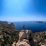 Multi pitch climbing in the Calanques (Marseille)