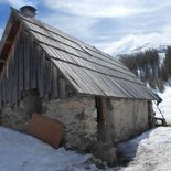 Snowshoeing stay in the Hautes-Alpes