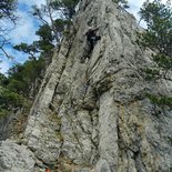 Escalade de grande voie dans le Jura Suisse