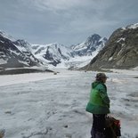 Glacier hike in the Mont-Blanc massif (Haute-Savoie)