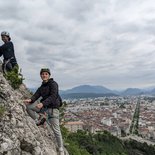 Via ferrata de Grenoble : les prises de la Bastille