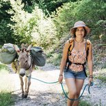Family hike with donkeys (Baronnies of Provence)
