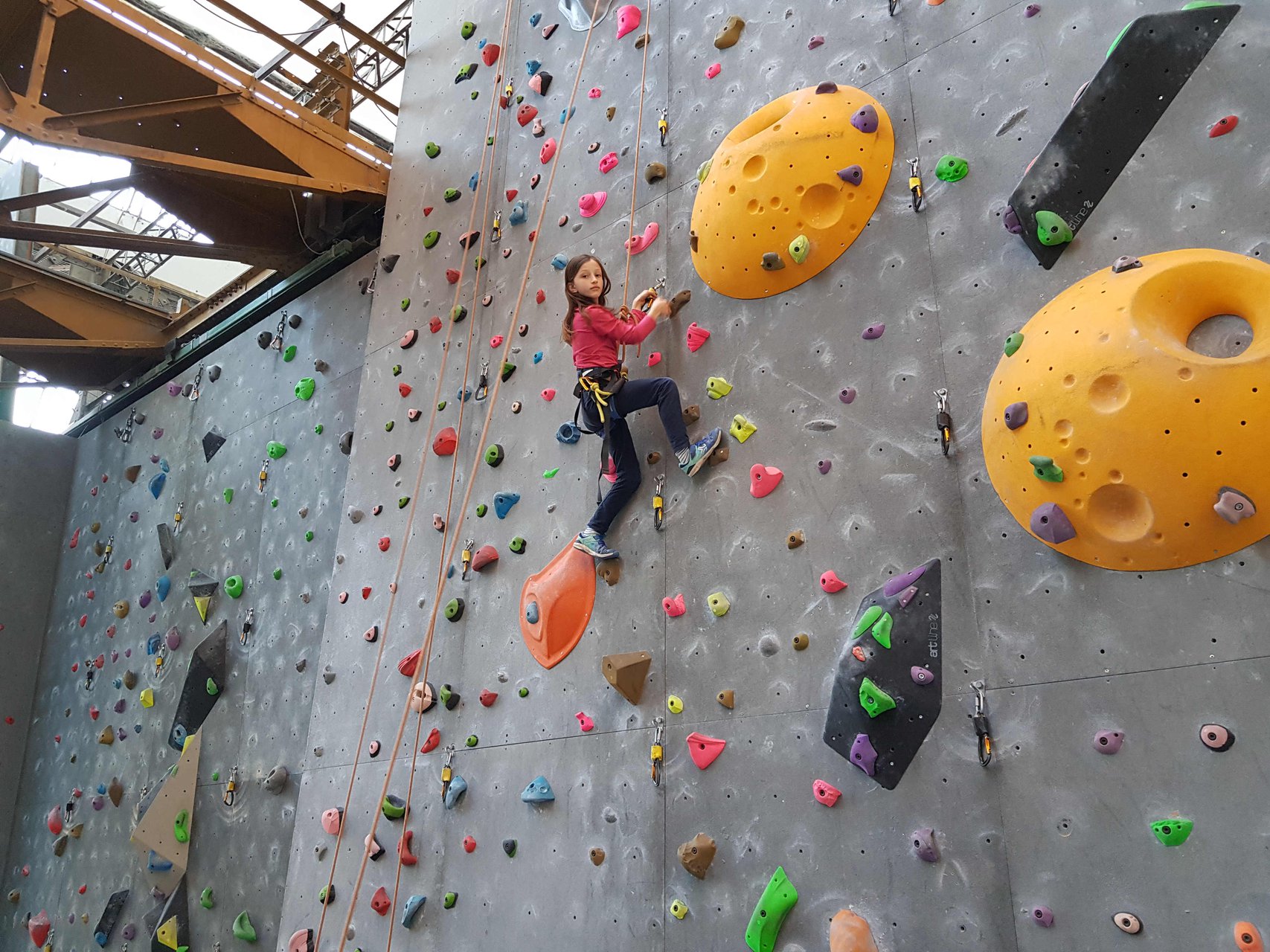Private indoor rock climbing course in Grenoble DirectMountain