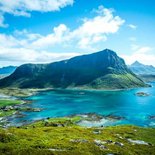 Escalade en terrain d'aventure aux îles Lofoten