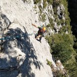 Multi-pitch route climbing course in the Verdon