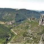 Multi pitch route climbing course in Jonte and Tarn gorges