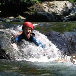 Water hiking: mini-canyon for children and families (Ariège)